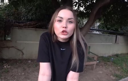 Гопническая порнуха. Порно пародия на тему застряжек с сексом.