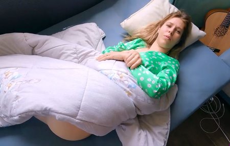 Серёжа хуем развеивает бодун не помящей как у них оказалась тёте Свете.